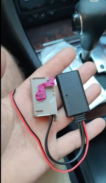 Bluetooth 5.0 адаптер AUDI. Беспроводной блютуз аудио. 32-х контактный