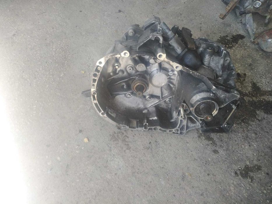 Caixa de 5 Velocidades Renault Clio II Fase II 1.5 Dci