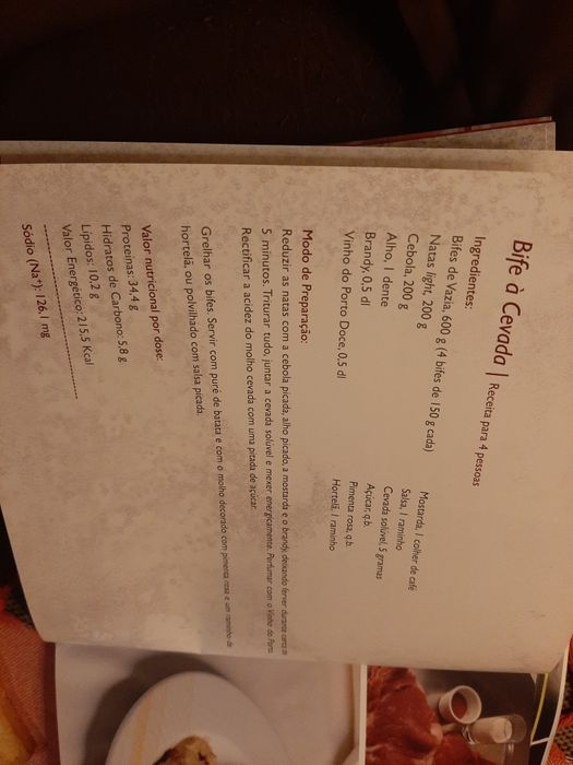 Livro vidas de sal.novo.conforme fotos.