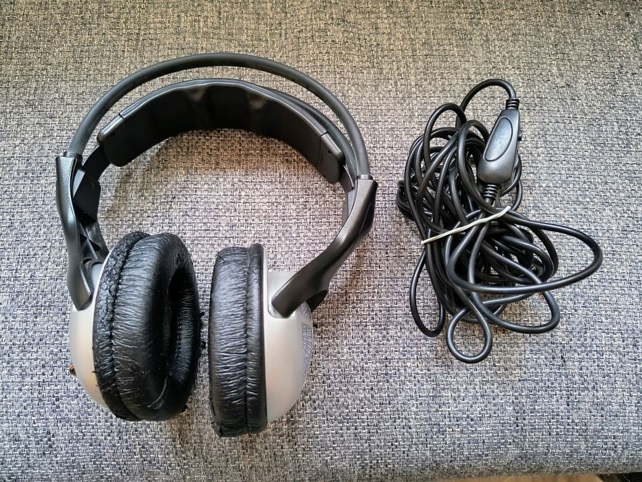 0Słuchawki TDK ST550