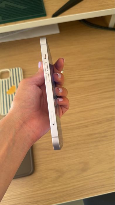 iPhone 14 roxo 128gb