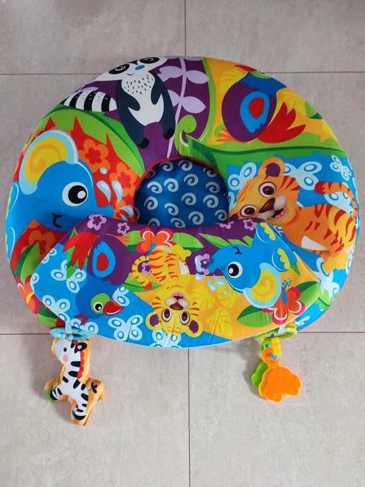 Poduszka do siadania dla niemowląt