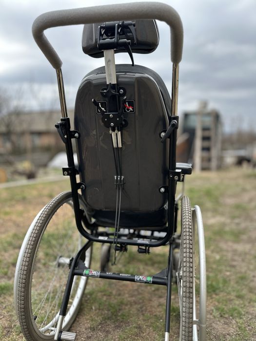 Инвалидная коляска в отличном состоянии