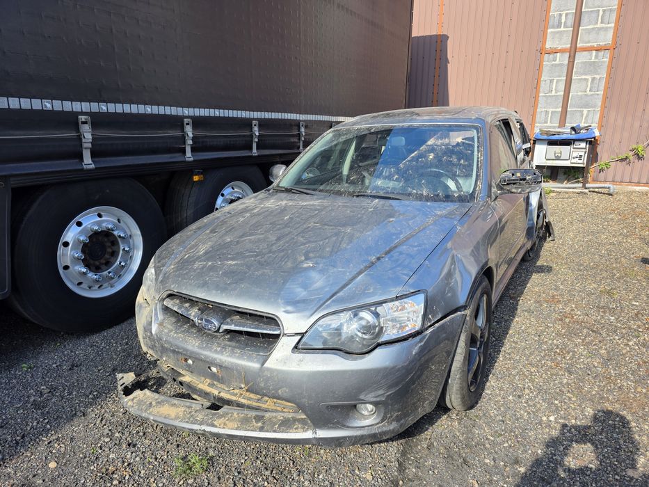 Subaru Legacy IV EJ20F na części