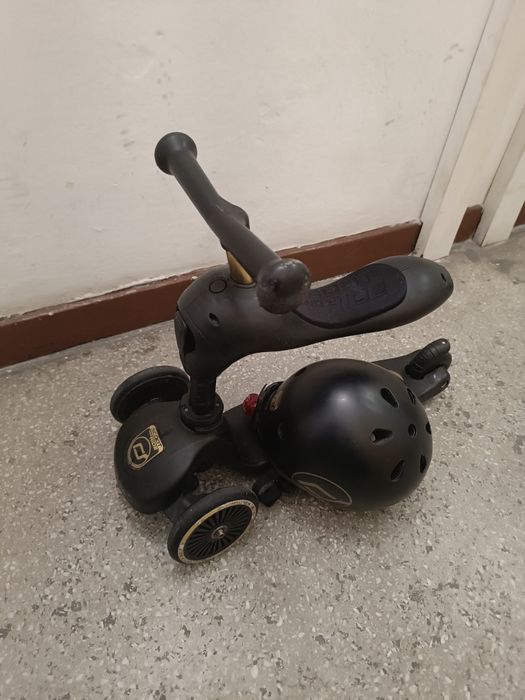 Scoot and Ride hulajnoga + kask