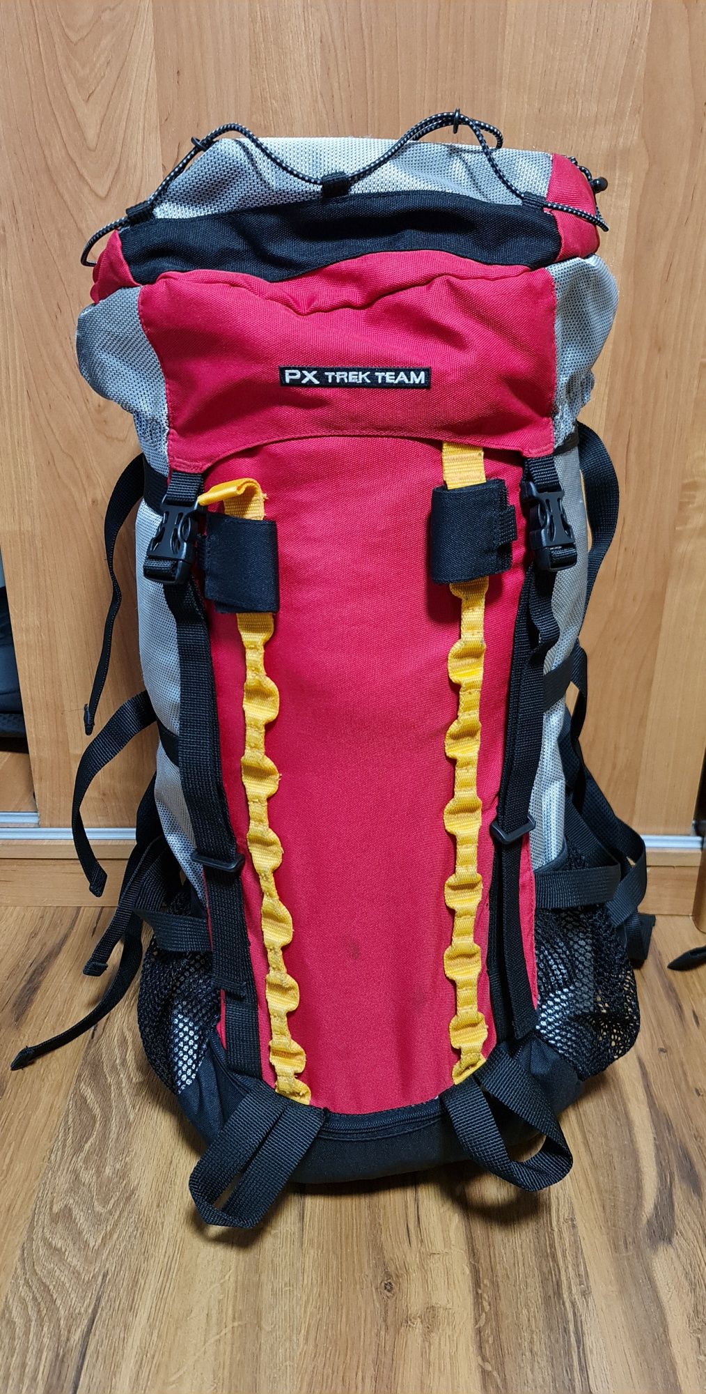 px trek team rucksack