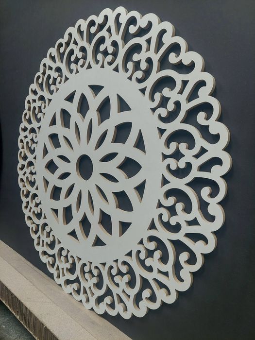 Mandala / dekoracja ażurowa