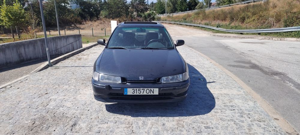Honda accord 2.0i es