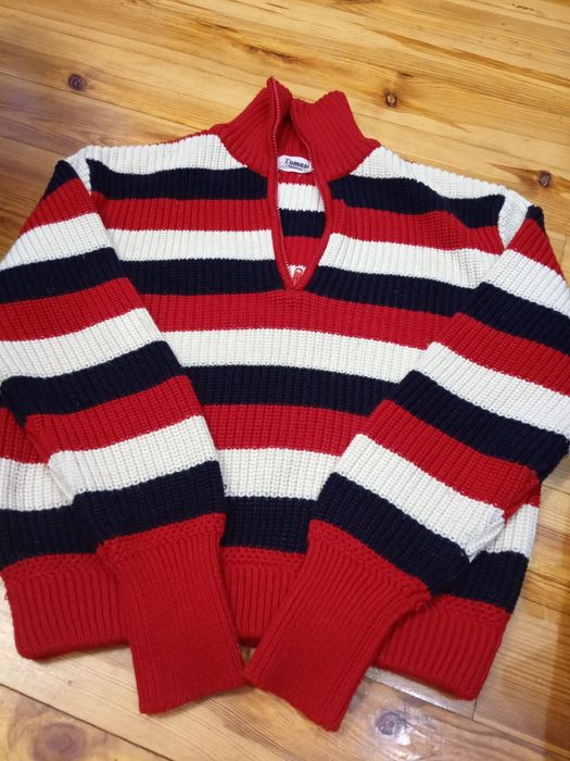 Мужской свитер 48