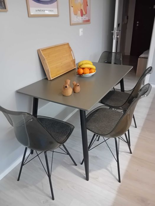 Mesa cozinha/sala + 4 cadeiras Homa 140cm X 70 cm