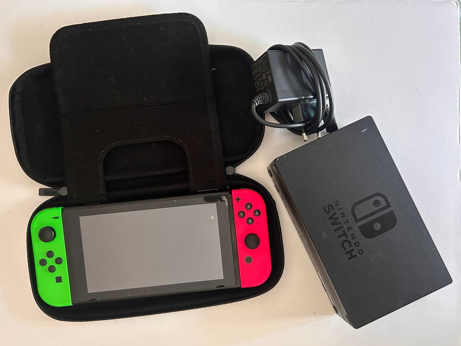 Nintendo Switch (modelo original), pack completo