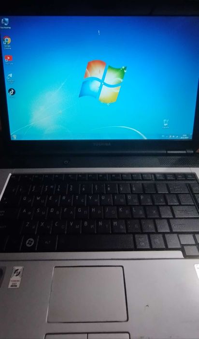 Ноутбук Toshiba L300