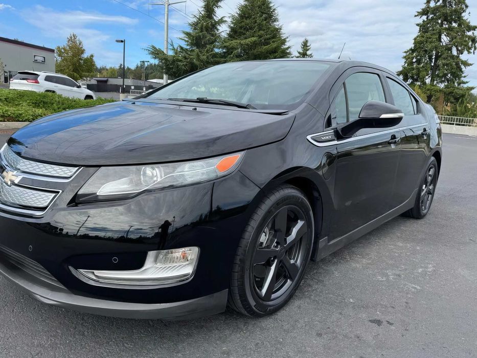 Chevrolet Volt Premium      2014