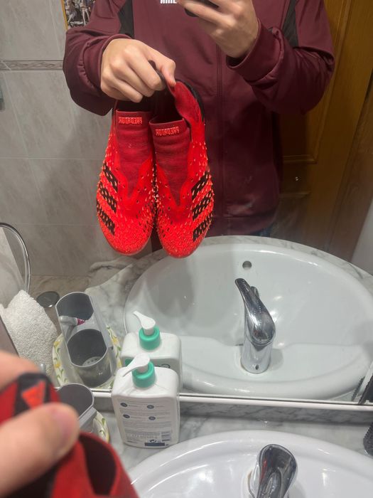 Adidas predator freak