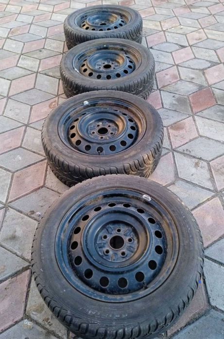 Колеса зима з дисками.