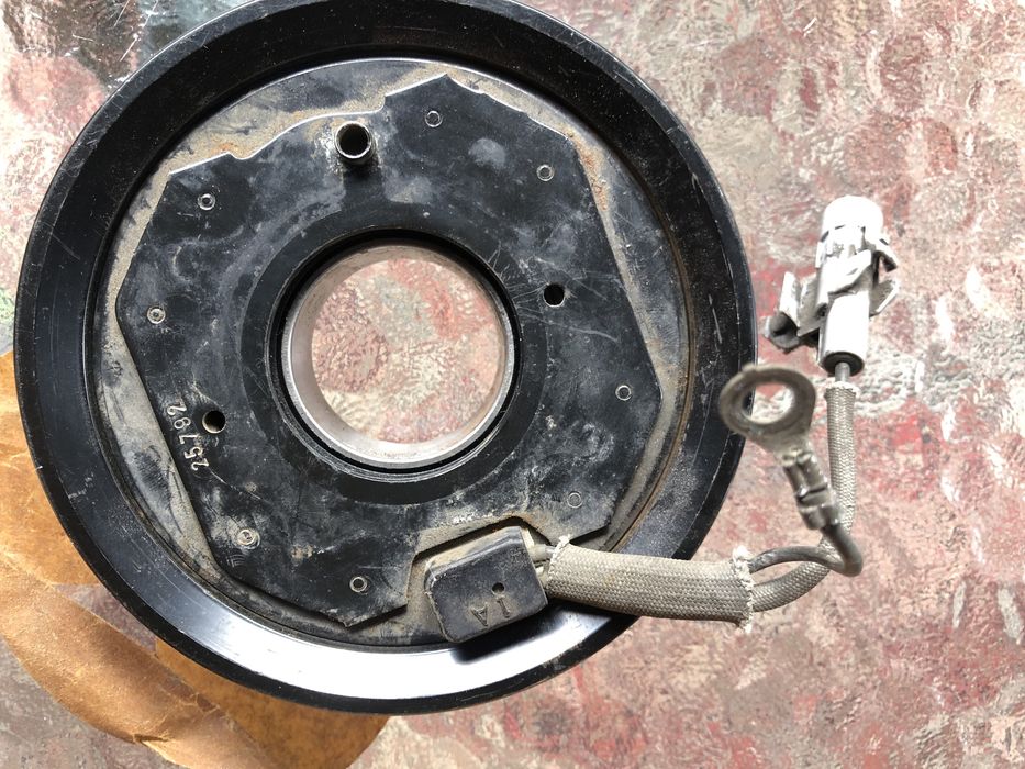 Электромуфта на лексус