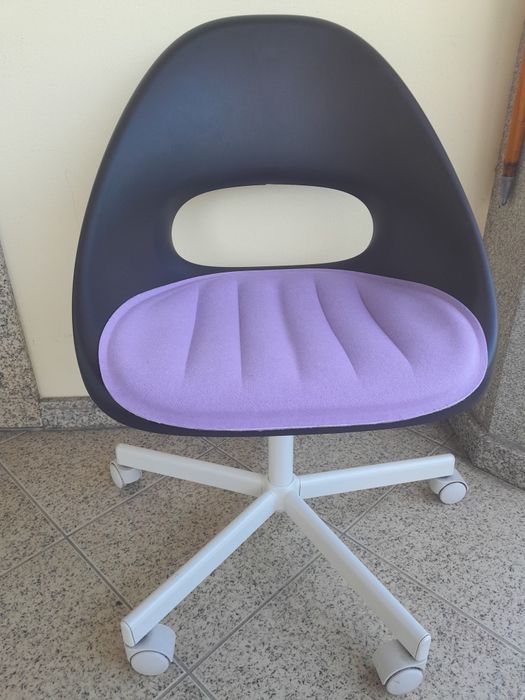 Cadeira secretária