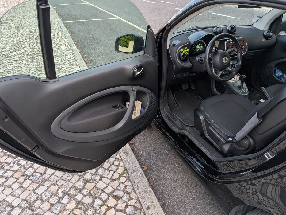 Smart fortwo cabrio 70 CV 30.00km