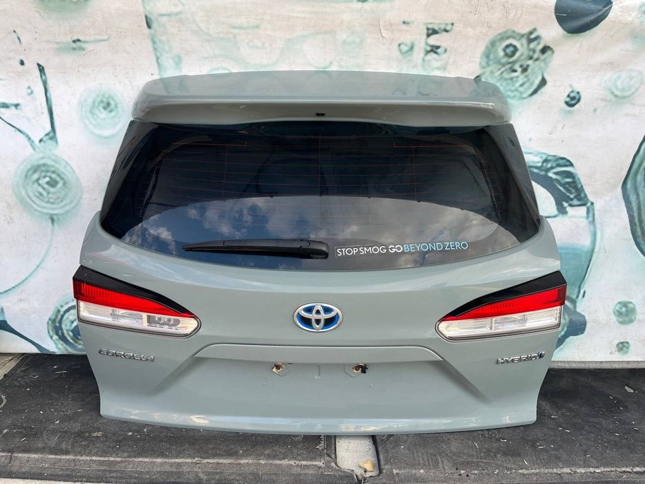 Toyota Corolla Cross Кришка багажника в зборі 22-26 року