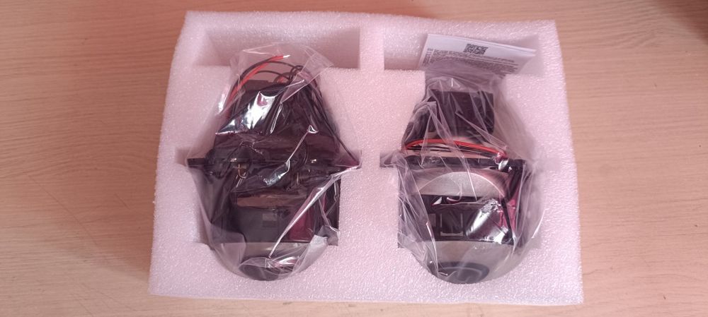 Є опт  Бі-LED лінзи в фари 2.5" / 3.0" — супер яскраві, IP68