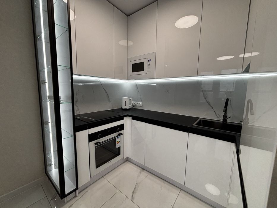 Укомплектована квартира з ремонтом в ЖК  А+ Я!