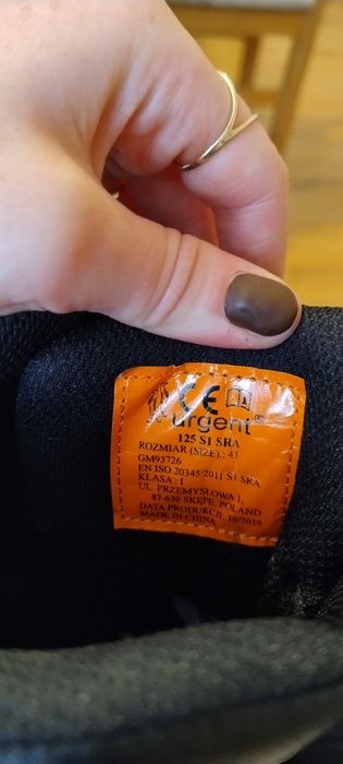 Buty ochronne czarne 43 urgent z noskiem