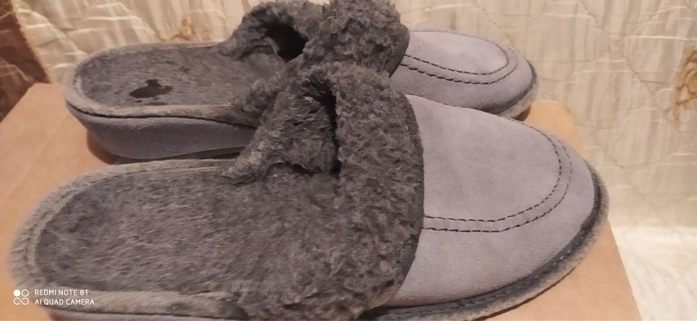 Kapcie  ocieplane 38 8 zł wyprzedaż