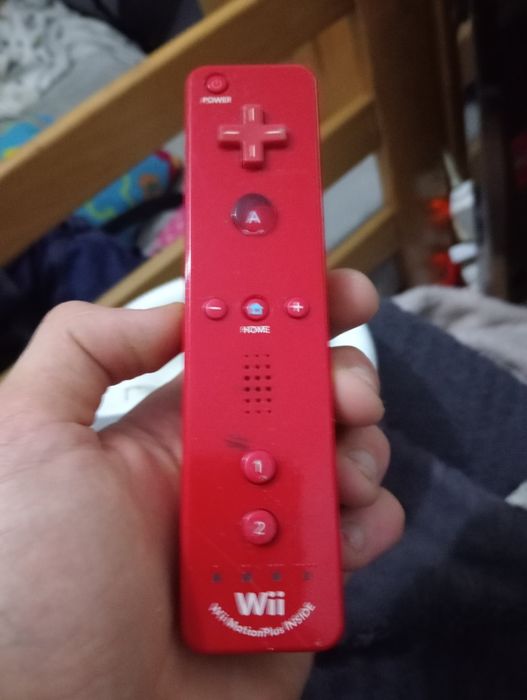 Nintendo wii mini red