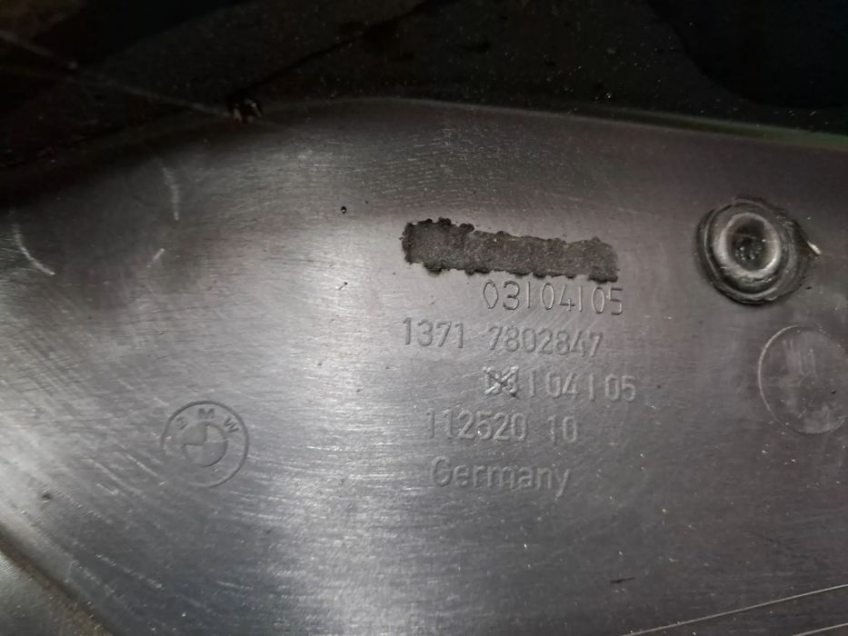 Tampa do motor Bmw Serie 5 F10 F11 520D N47 184cv 13717802847