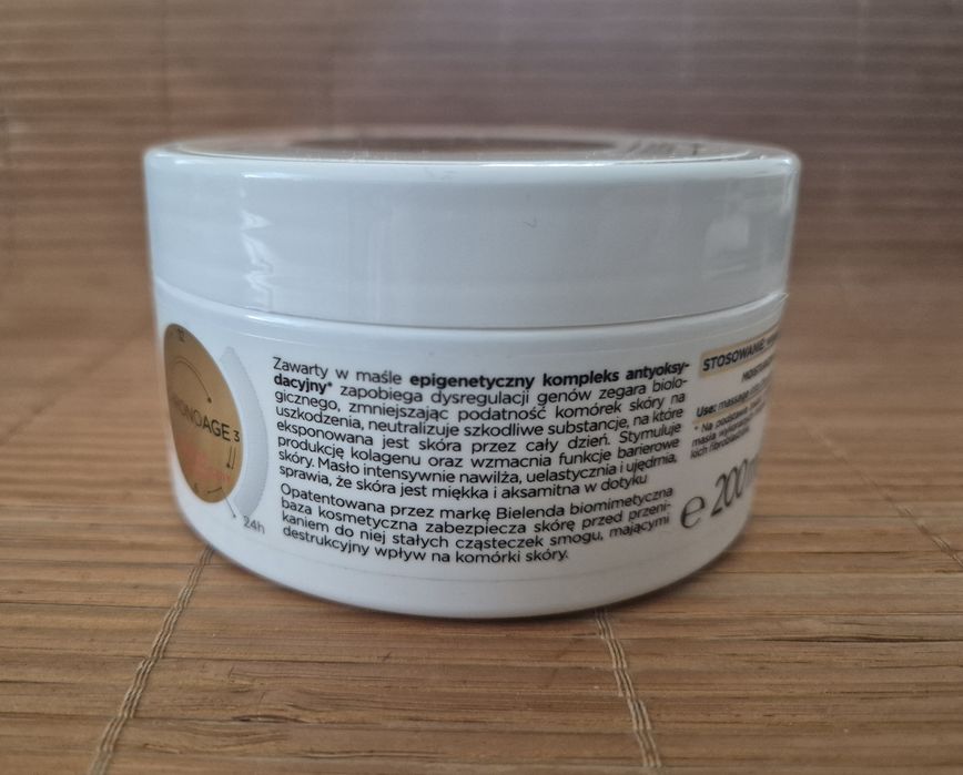 Bielenda Chrono Age balsam
nawilżające masło do ciała 200 ml