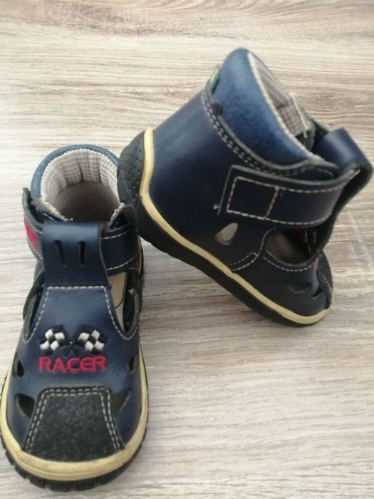 Sandałki dziecięce Kawat