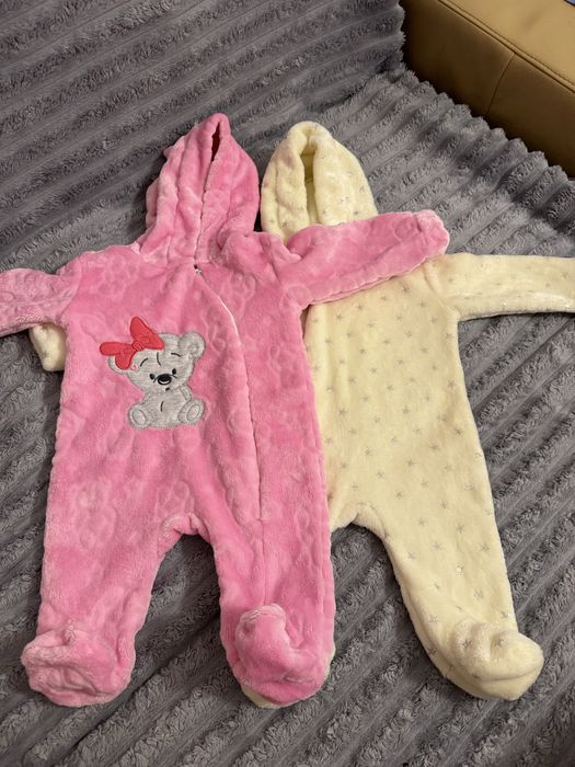 Продам детские костюмы