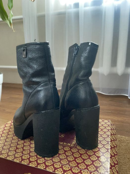 Зимние ботинки ботильоны