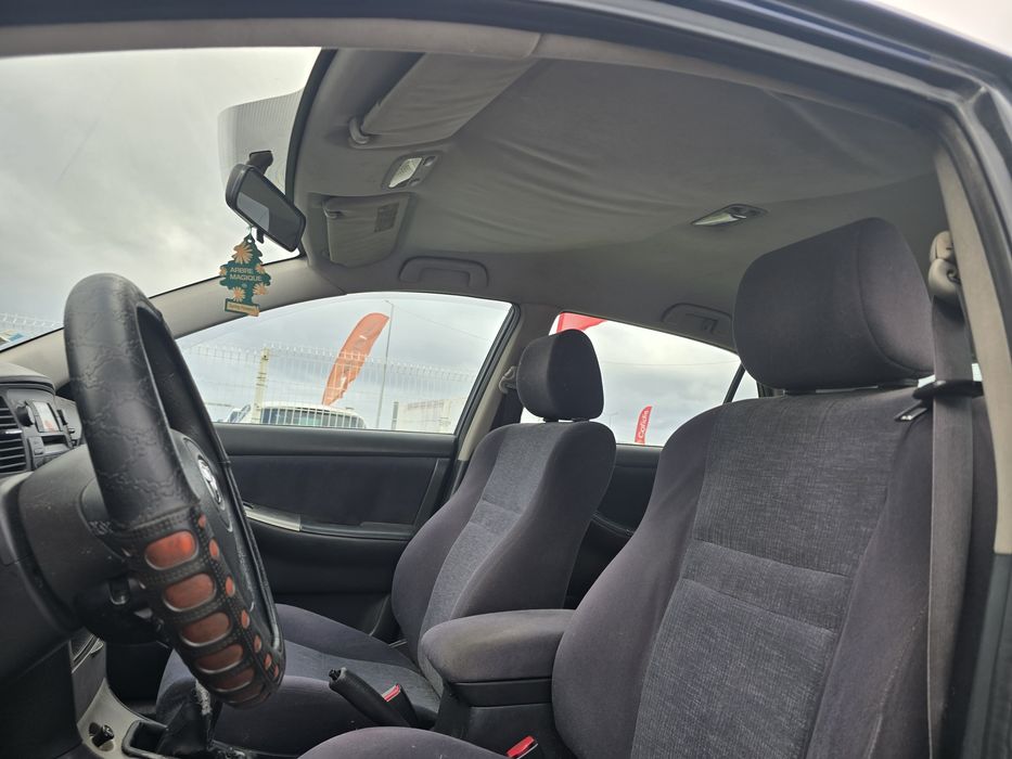Toyota Corolla 1.4vvti  excelente