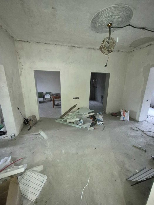 Продам новий двоповерховий будинок 150м2 в Новій Боярці, 6 соток.