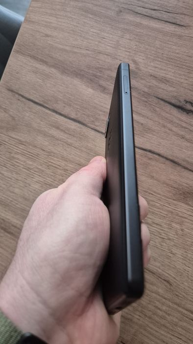 Blackberry Key 2 6/128 GB  BBF100-6