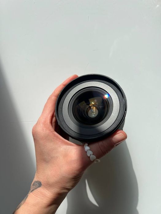 Sigma 24mm f/1.8 EX DG Nikon