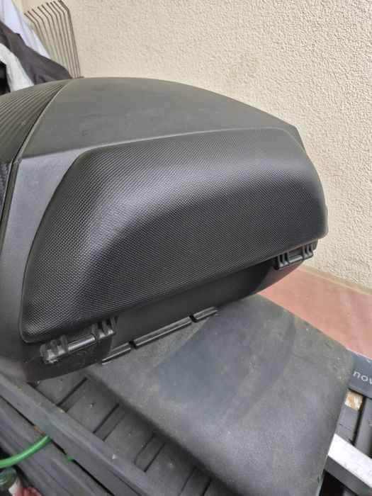 Kufer shed 39l wraz ze  stelażem nmax 125