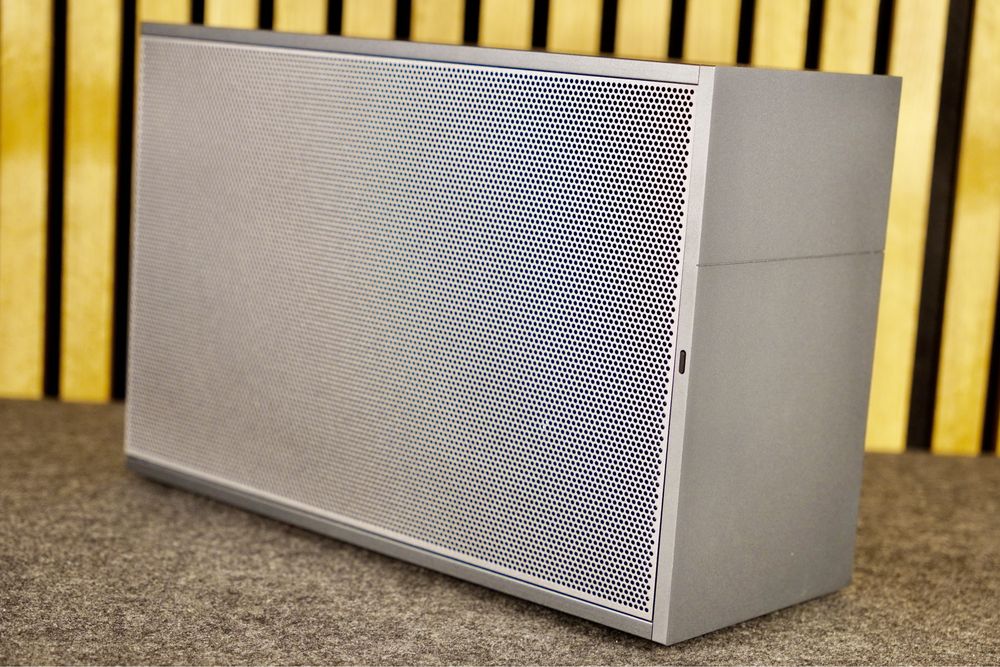 SFF Pro Workstation 10L: FormD T1 | i9-14900K | RTX 4080 Super | 96GB RAM | Thunderbolt 4