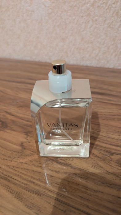 Вінтажні жіночі  парфуми "Білі Троянди" , Narciso Rodriguez,Vanitas