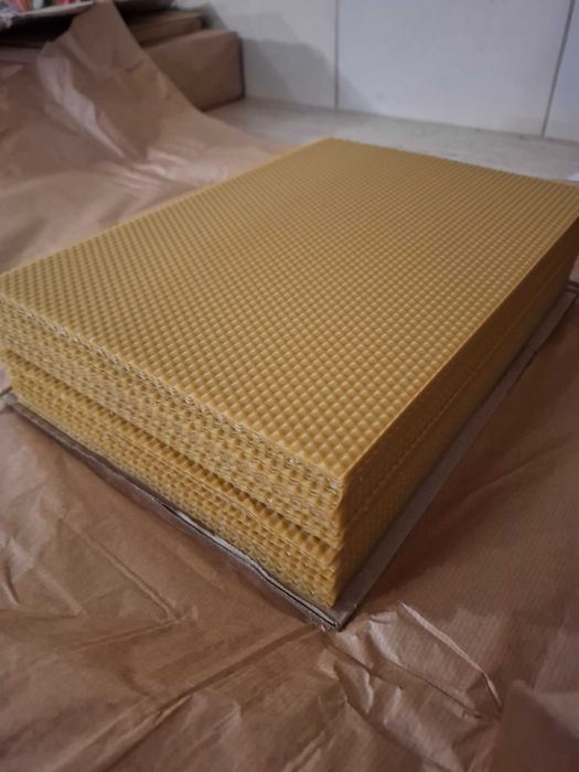 Węza pszczela wlkp WIELKOPOLSKA gniazdowa 1kg