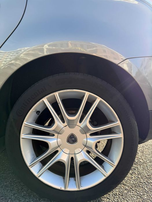 Vende-se Lancia Delta 1.6 Multijet – Excelente Oportunidade!