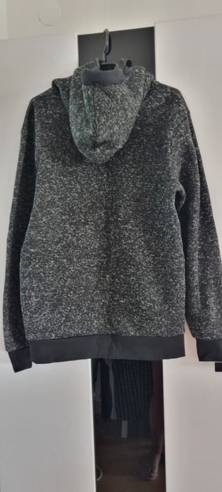 Nowa ciepła bluza z kapturem Cropp  S