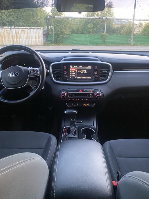 Продам KIA Sorento 2019