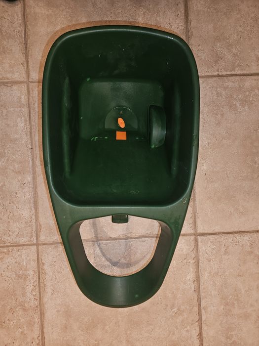 Siewnik reczny od Substral. Stan b.dobry.