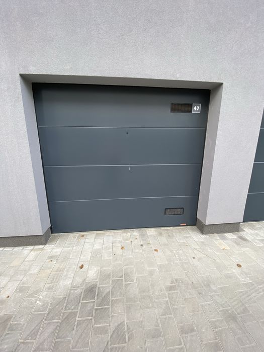 Wynajme garaż  kopcińskiego 13/19 brama zamknieta kamera