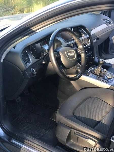 Audi A4 Sedan 2013