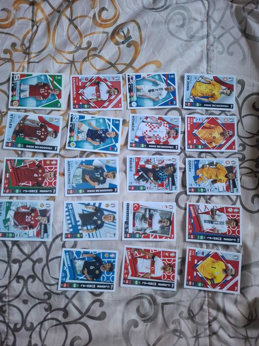 Mais de 90 topps Match attax UEFA Euro 2024