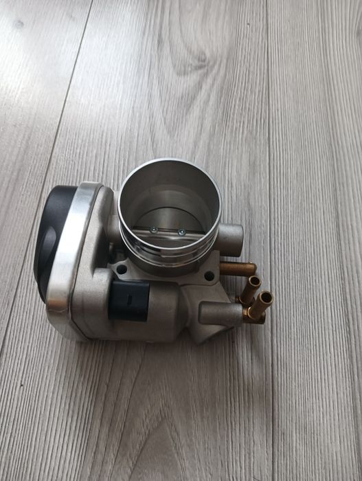 Przepustnica Audi A3 8P 1.6