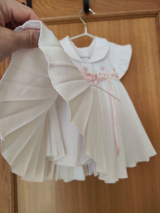 Vestido de cerimônia para bebê